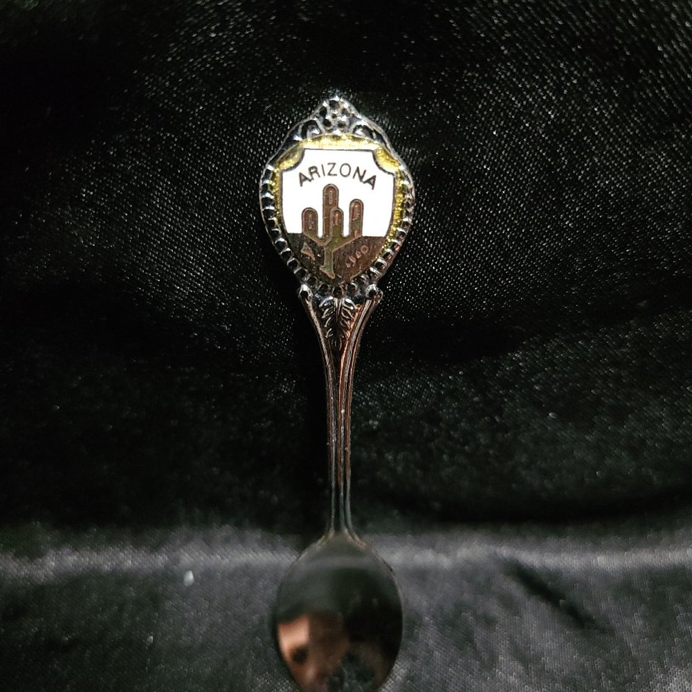 Collectible Arizona State Souvenir Spoon with Cactus Emblem Green VINTAGE